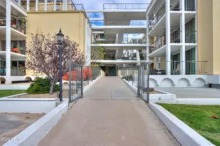 Photo #1: 6518973 Listing