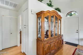Photo #5: 6519101 Listing 