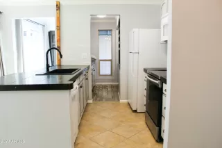 Photo #1: 6519128 Listing