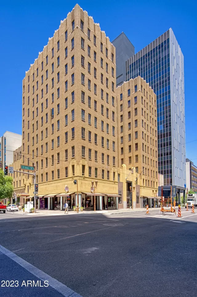 MLS: 6519129 Condo For Sale