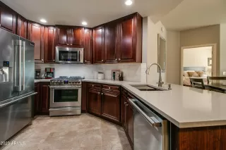 Photo #1: 6519163 Listing 