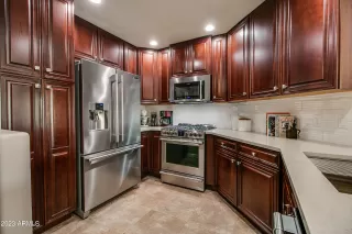 Photo #2: 6519163 Listing 