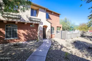 Photo #2: 6519278 Listing