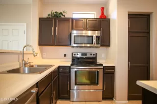 Photo #4: 6519278 Listing
