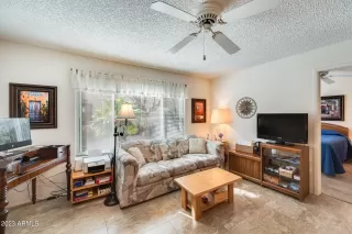 Photo #2: 6519326 Listing 