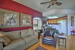 Photo #3: 6519328 Listing