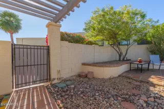 Photo #3: 6519390 Listing