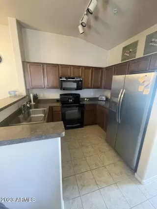 Photo #4: 6519498 Listing 