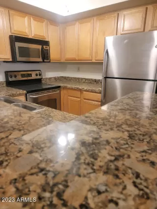 Photo #3: 6519596 Listing 