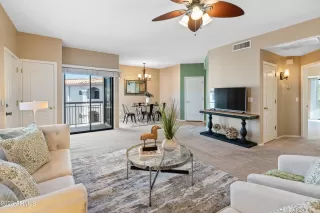 Photo #3: 6519726 Listing