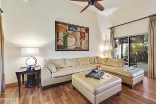 Photo #1: 6519747 Listing