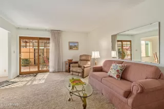 Photo #4: 6519878 Listing 