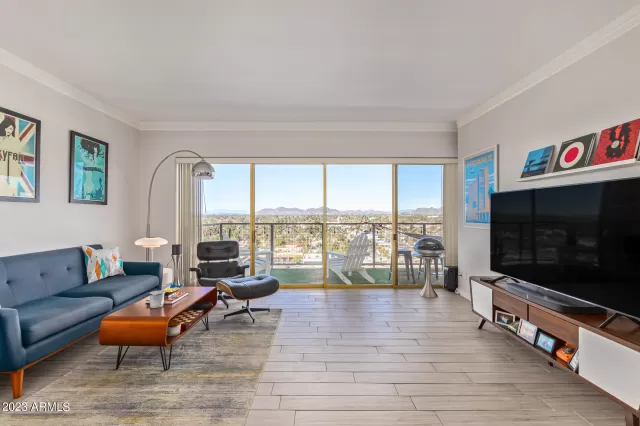 MLS: 6519947 Condo For Sale