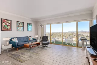 Photo #1: 6519947 Listing