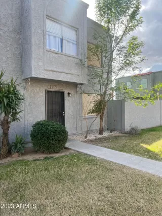 Photo #1: 6520111 Listing 