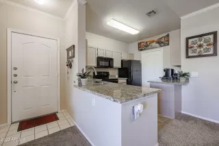 Photo #5: 6520337 Listing 