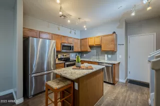 Photo #2: 6520579 Listing 