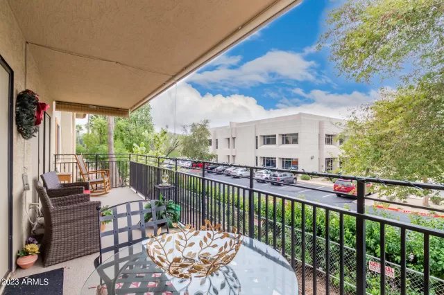 MLS: 6520655 Condo For Sale