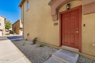 Photo #2: 6520735 Listing