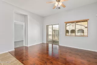 Photo #5: 6520735 Listing