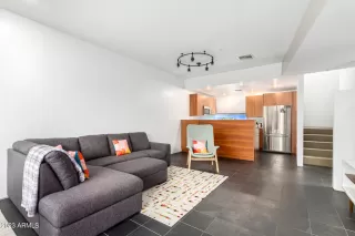 Photo #4: 6520750 Listing 