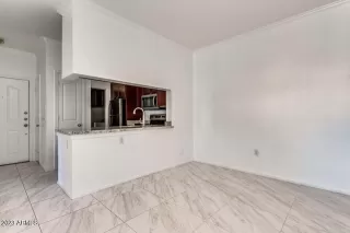 Photo #1: 6520757 Listing