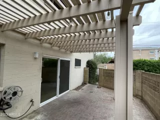 Photo #5: 6520988 Listing 