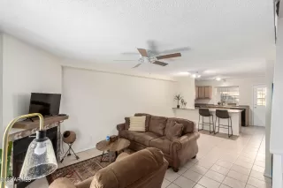 Photo #3: 6521029 Listing