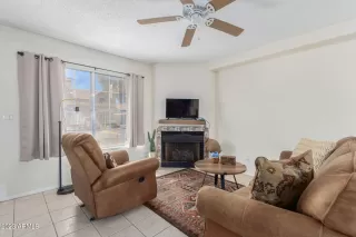 Photo #4: 6521029 Listing