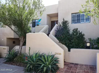 Photo #2: 6521193 Listing