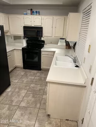 Photo #3: 6521280 Listing