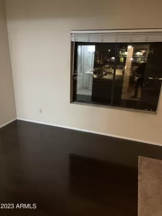 Photo #5: 6521280 Listing