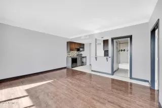 Photo #1: 6521359 Listing