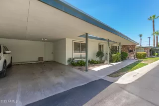 Photo #2: 6521669 Listing