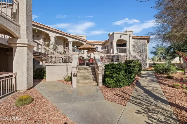 MLS: 6521917 Condo For Sale