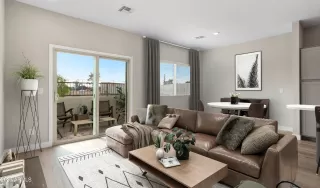 Photo #3: 6521983 Listing