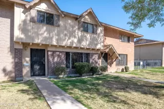 Photo #2: 6522140 Listing 