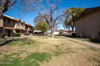 Photo #4: 6522140 Listing 