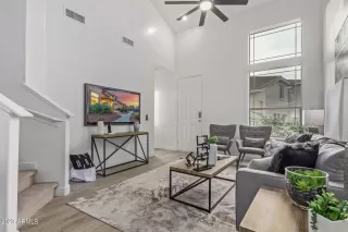 Photo #2: 6522203 Listing 