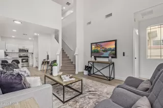 Photo #4: 6522203 Listing 