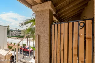 Photo #2: 6522258 Listing