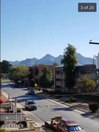 Photo #3: 6522258 Listing