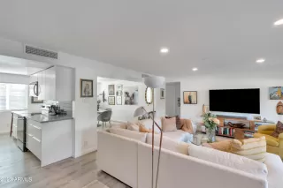 Photo #1: 6522273 Listing 