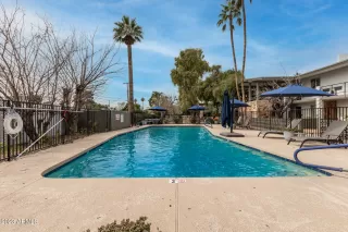 Photo #2: 6522339 Listing