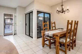 Photo #4: 6522419 Listing 