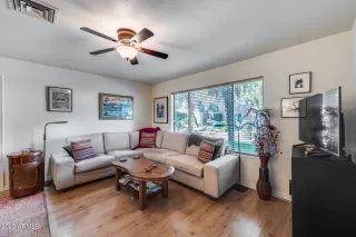 Photo #2: 6522443 Listing 