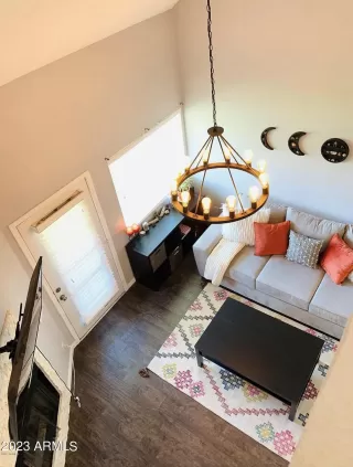 Photo #6: 6522579 Listing