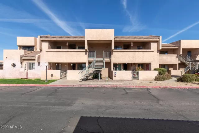 MLS: 6522591 Condo For Sale