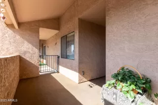 Photo #4: 6522591 Listing