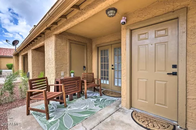 MLS: 6522885 Condo For Sale